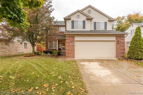 livonia homes for sale 48152|zillow livonia condos.